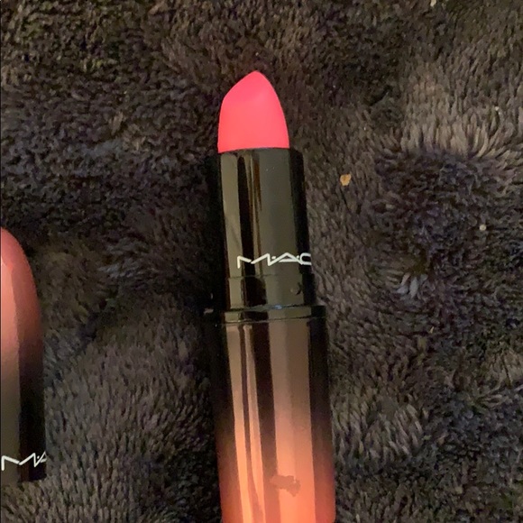 mac vanity bonfire
